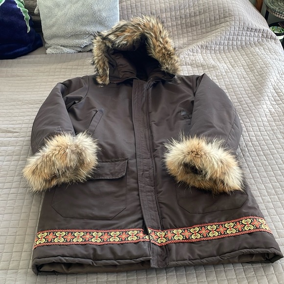 Vintage Jackets & Blazers - Vintage real fur trimmed parka